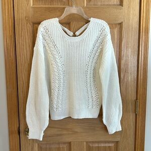 No Boundaries - Wonderful White Pullover Sweater - Size Large